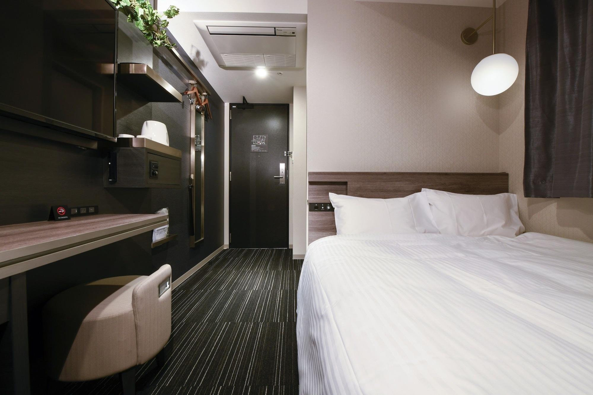 変なホテル東京浜松町 ホテル 3*